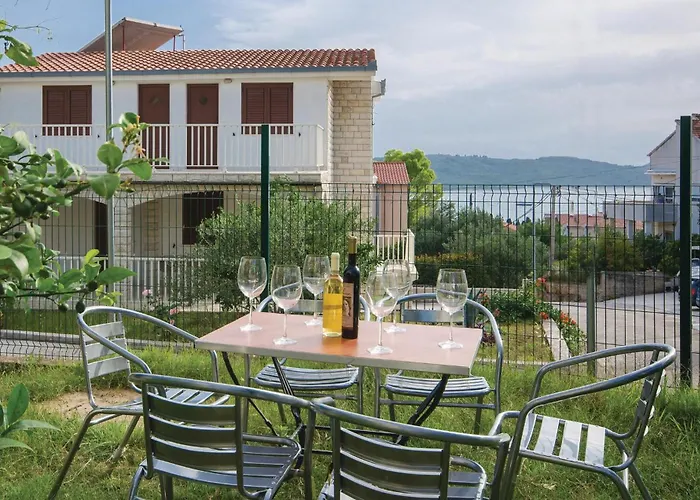 Awesome In Okrug Gornji * Trogir